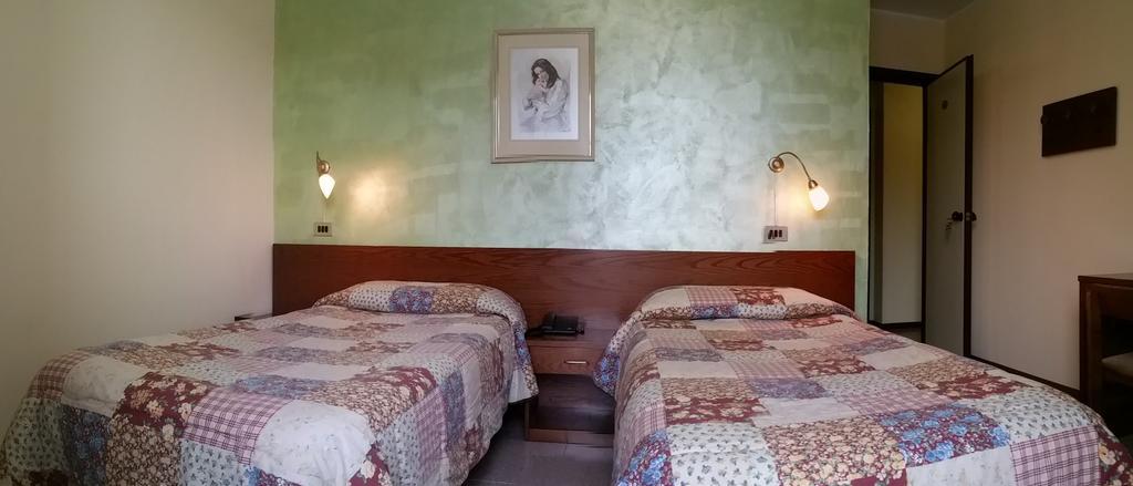Hotel 5 Vie Almenno San Salvatore Номер фото
