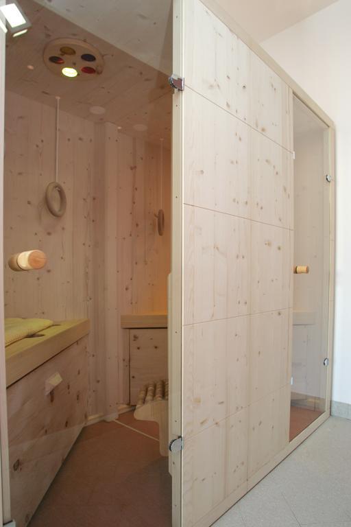 Hotel 5 Vie Almenno San Salvatore Екстер'єр фото